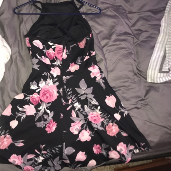 Floral dress - Picture 2 of 2